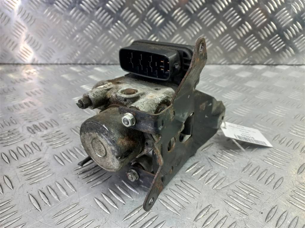 блок abs SUZUKI JIMNY 1.3 MT (85 л.с.)Jimny  III рестайлинг (2005—2012) Внедорожник 5610076JA1, 7880 рублей, Москва