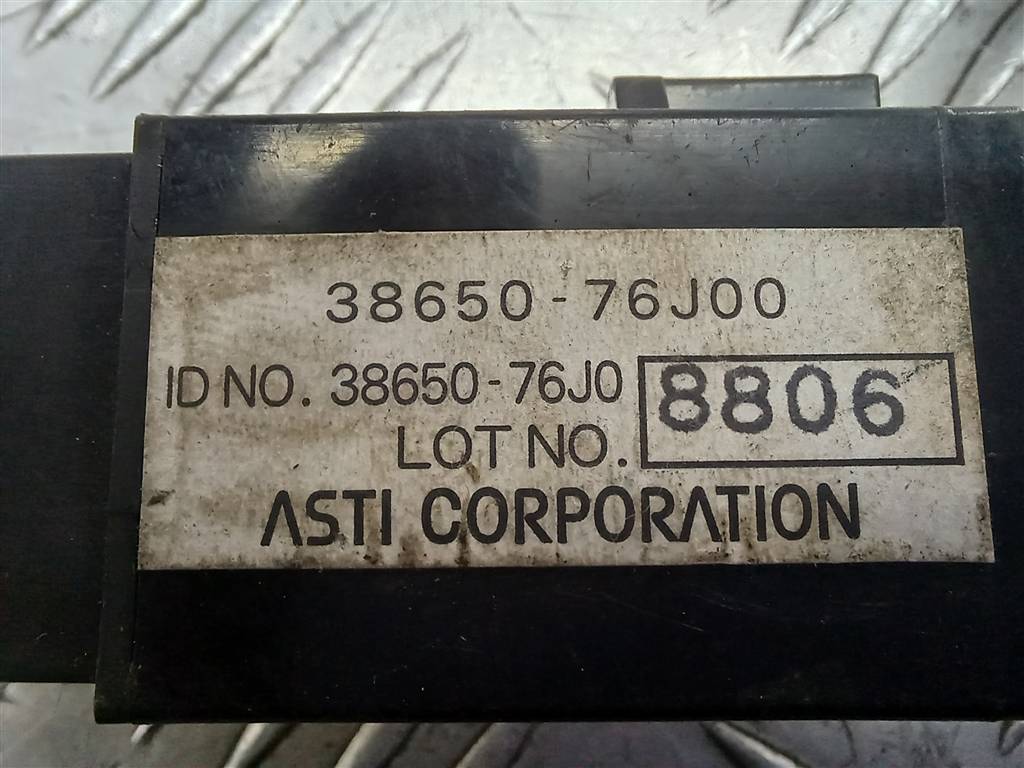 реле стеклоочистителя SUZUKI JIMNY 1.3 MT (85 л.с.)Jimny  III рестайлинг (2005—2012) Внедорожник 3865076J00, 1210 рублей, Москва