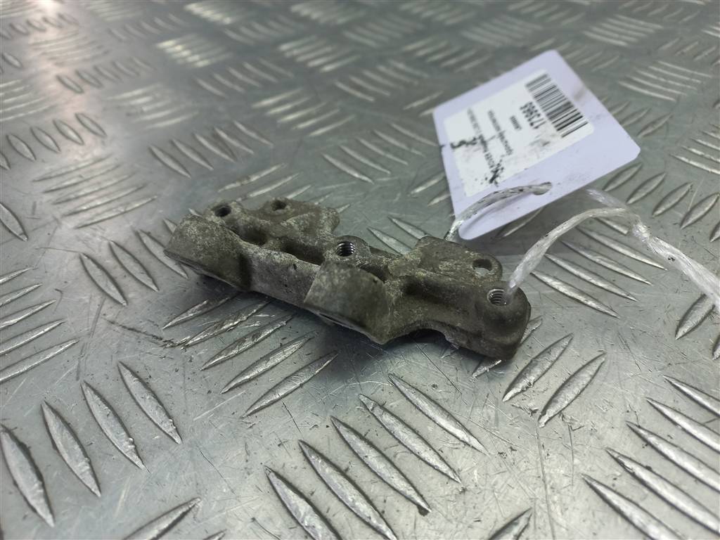 кронштейн коллектора LAND ROVER FREELANDER  LR006656, 520 рублей, Москва