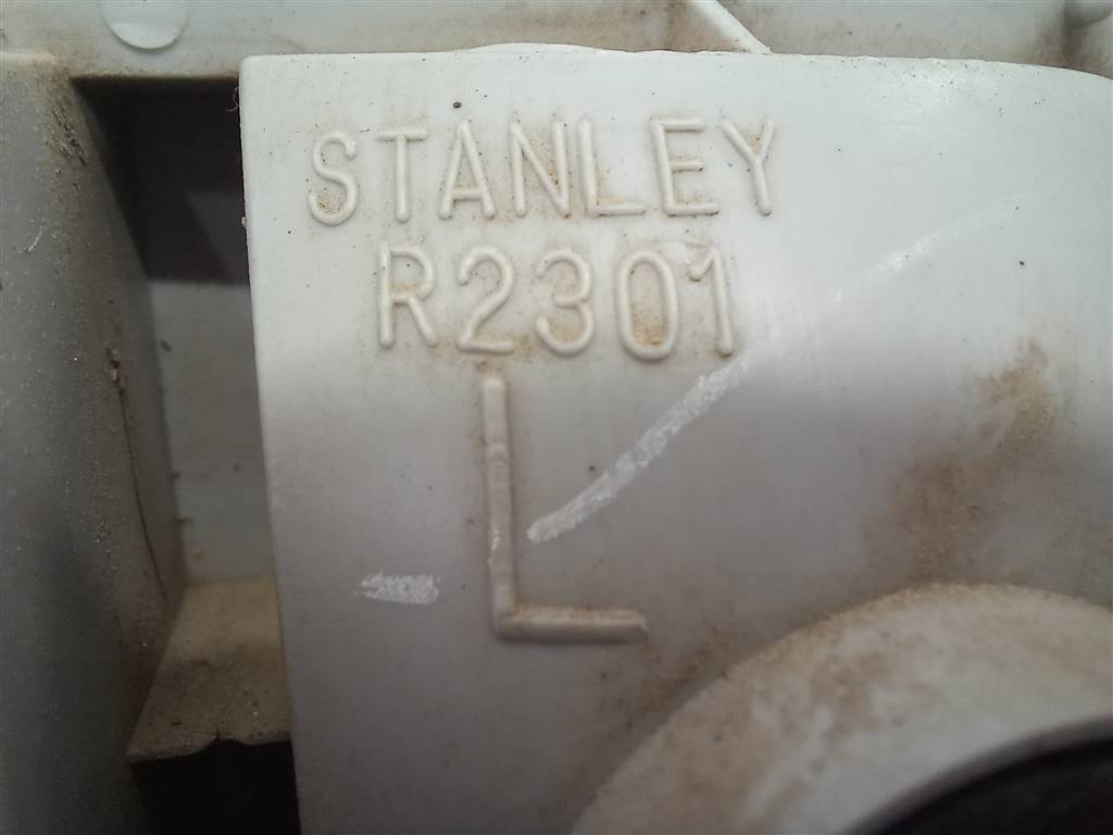 фонарь  (фара) SUZUKI JIMNY 1.3 MT (85 л.с.)Jimny  III рестайлинг (2005—2012) Внедорожник 35670-81A10, 5000 рублей, Москва