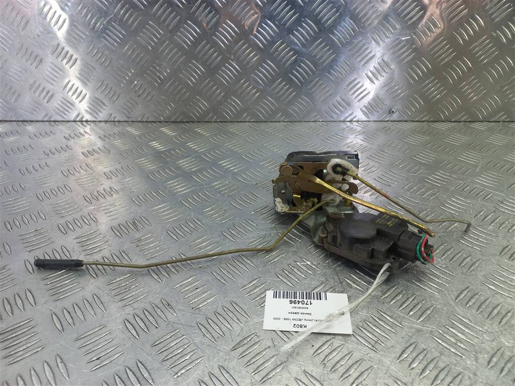 замок двери SUZUKI JIMNY 1.3 MT (85 л.с.)Jimny  III рестайлинг (2005—2012) Внедорожник 8220281A21, 1780 рублей, Москва