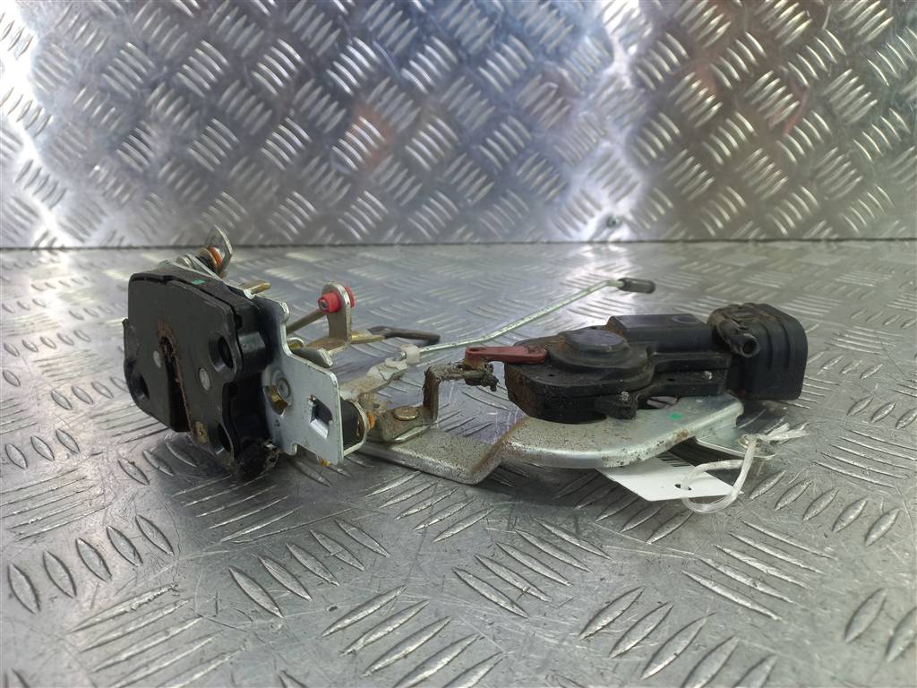 замок крышки багажника SUZUKI JIMNY 1.3 MT (85 л.с.)Jimny  III рестайлинг (2005—2012) Внедорожник 8253081A31, 3279 рублей, Москва