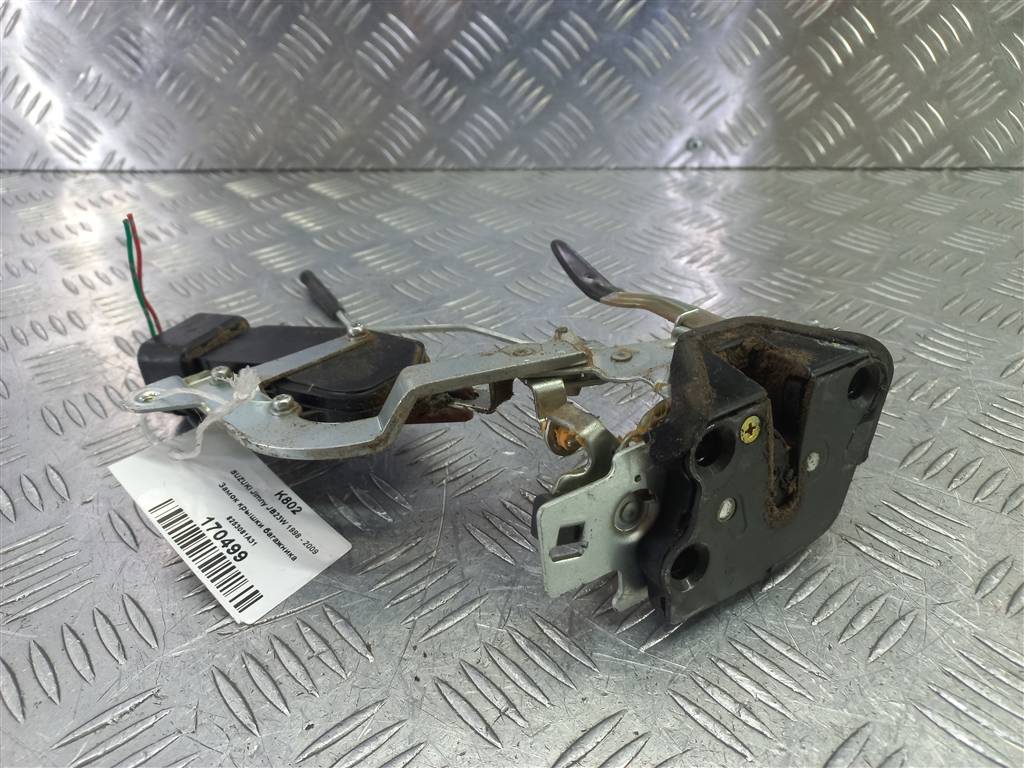 замок крышки багажника SUZUKI JIMNY 1.3 MT (85 л.с.)Jimny  III рестайлинг (2005—2012) Внедорожник 8253081A31, 3279 рублей, Москва