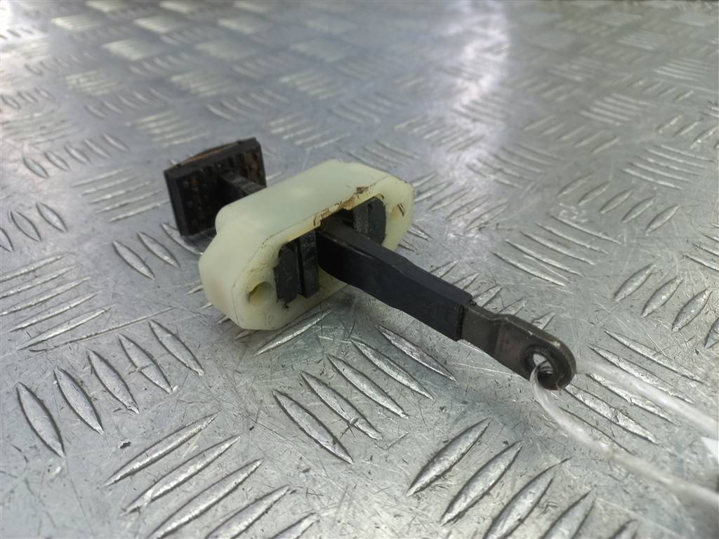 ограничитель двери SUZUKI JIMNY 1.3 MT (85 л.с.)Jimny  III рестайлинг (2005—2012) Внедорожник 8181065D00, 1090 рублей, Москва