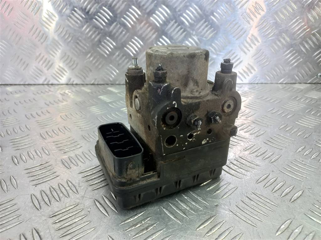 блок abs SUZUKI JIMNY 1.3 MT (85 л.с.)Jimny  III рестайлинг (2005—2012) Внедорожник 5610076JA1, 7880 рублей, Москва