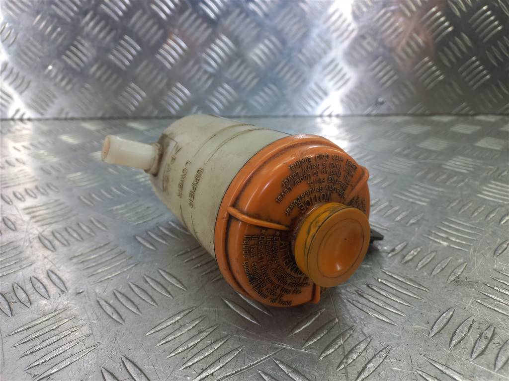 бачок гидроусилителя SUZUKI JIMNY 1.3 MT (85 л.с.)Jimny  III рестайлинг (2005—2012) Внедорожник 4914054J01, 2240 рублей, Москва