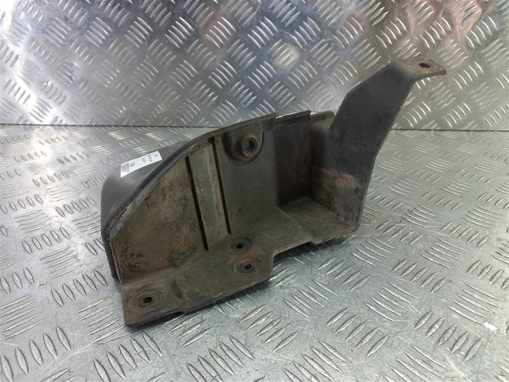 брызговик MITSUBISHI L200  2.5 DI-D 4WD MT (178 л.с.)L200  IV (2006—2014) Пикап MN117448, 2470 рублей, Москва