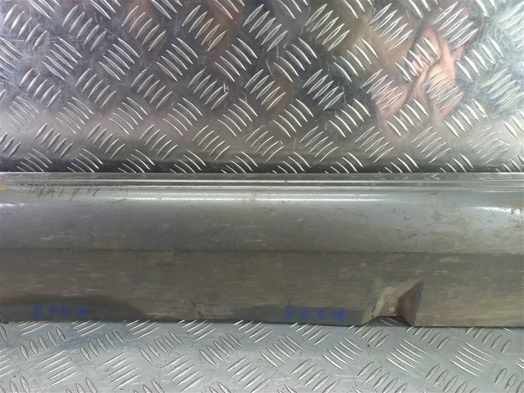 накладка порога SUZUKI JIMNY 1.3 MT (85 л.с.)Jimny  III рестайлинг (2005—2012) Внедорожник 7754081A00, 5580 рублей, Москва