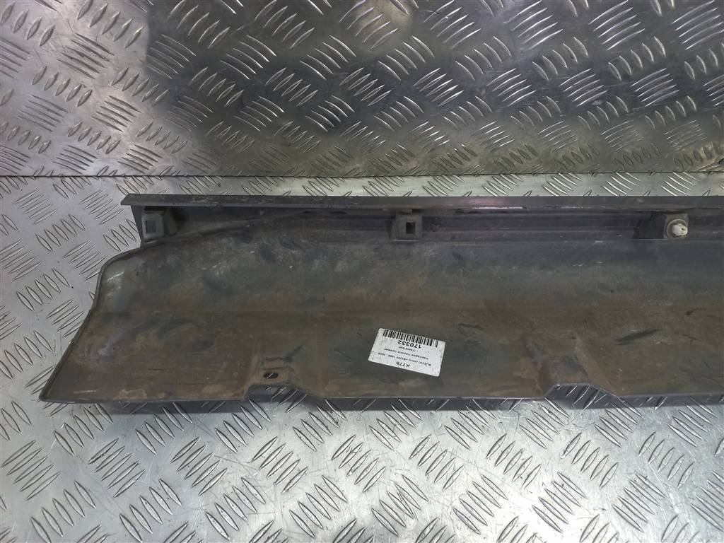 накладка порога SUZUKI JIMNY 1.3 MT (85 л.с.)Jimny  III рестайлинг (2005—2012) Внедорожник 7754081A00, 5580 рублей, Москва