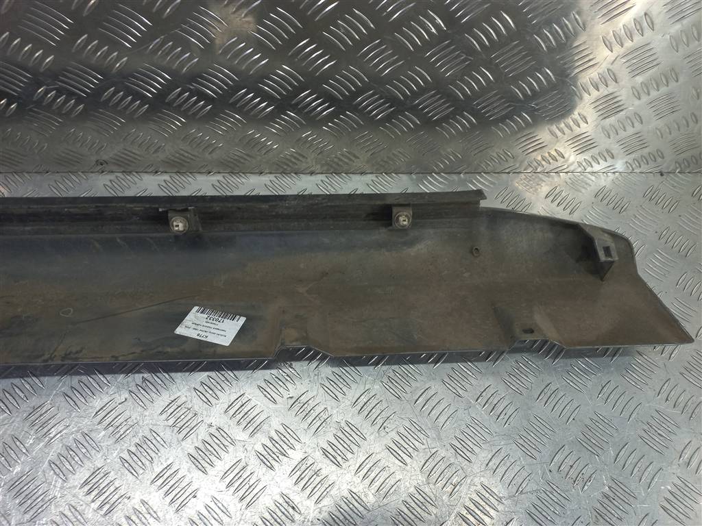 накладка порога SUZUKI JIMNY 1.3 MT (85 л.с.)Jimny  III рестайлинг (2005—2012) Внедорожник 7754081A00, 5580 рублей, Москва