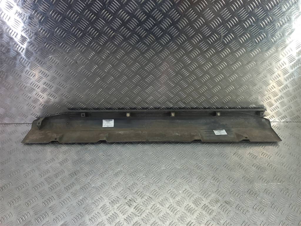 накладка порога SUZUKI JIMNY 1.3 MT (85 л.с.)Jimny  III рестайлинг (2005—2012) Внедорожник 7764081A00, 2700 рублей, Москва