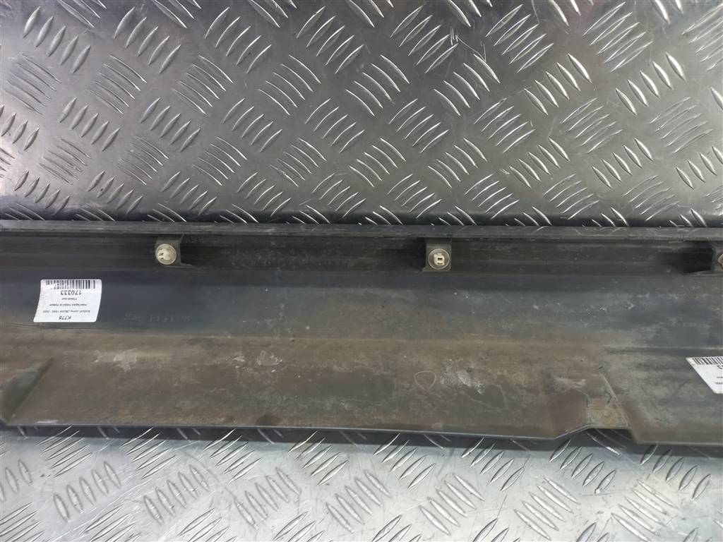 накладка порога SUZUKI JIMNY 1.3 MT (85 л.с.)Jimny  III рестайлинг (2005—2012) Внедорожник 7764081A00, 2700 рублей, Москва