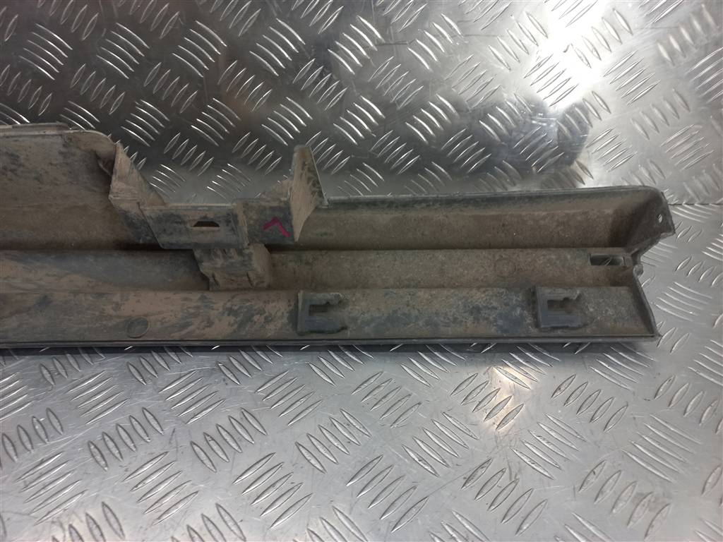 накладка порога HONDA CR-V 2.0 AT (150 л.с.)CR-V  IV (2011—2015) Внедорожник 71850T0GA01, 3279 рублей, Москва