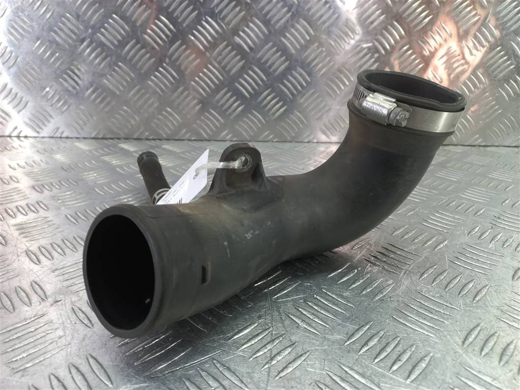 патрубок воздушного фильтра SUZUKI JIMNY 1.3 MT (85 л.с.)Jimny  III рестайлинг (2005—2012) Внедорожник 1383080A00, 1090 рублей, Москва