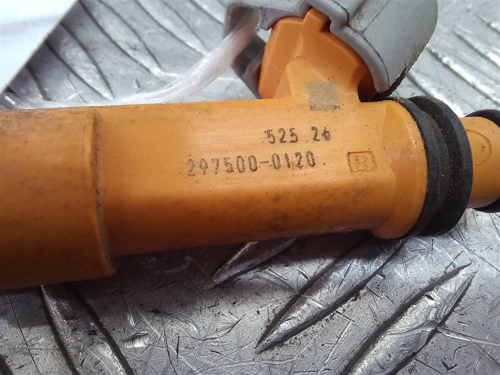 форсунка топливная SUZUKI JIMNY 1.3 MT (85 л.с.)Jimny  III рестайлинг (2005—2012) Внедорожник 1571086G00, 630 рублей, Москва