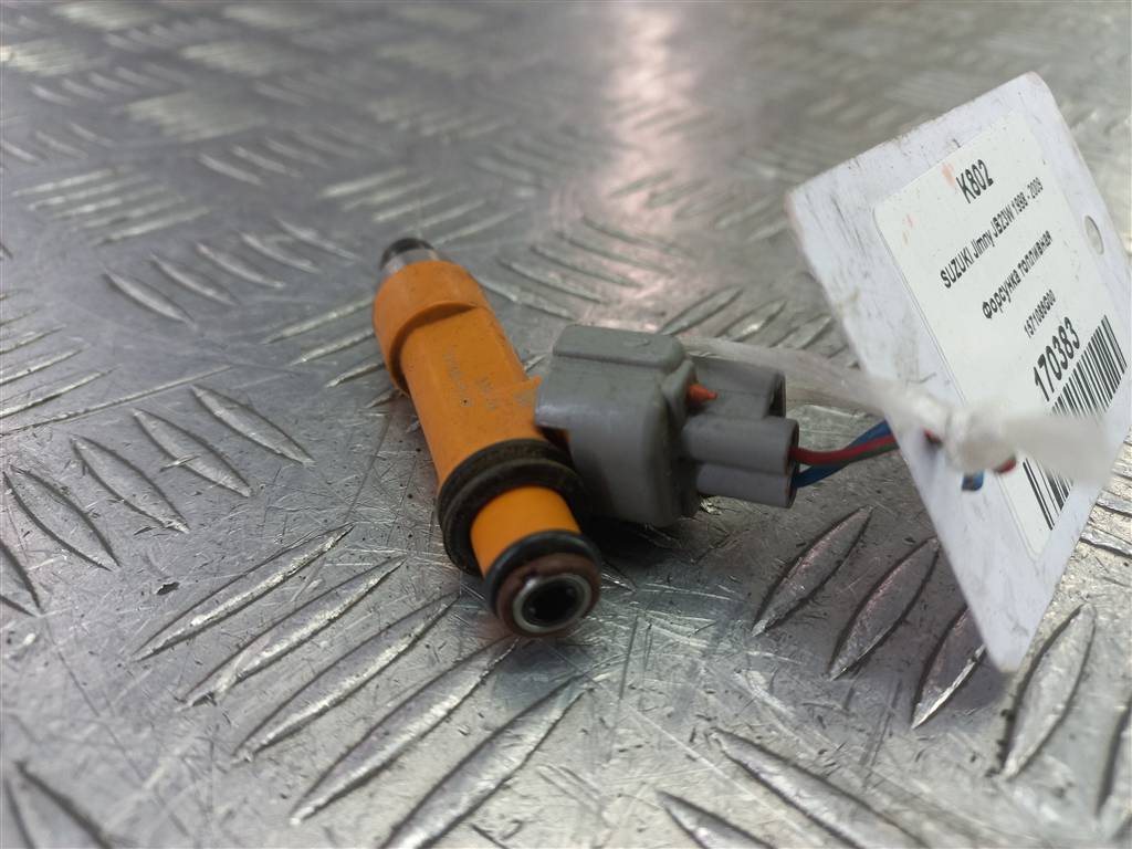 форсунка топливная SUZUKI JIMNY 1.3 MT (85 л.с.)Jimny  III рестайлинг (2005—2012) Внедорожник 1571086G00, 630 рублей, Москва