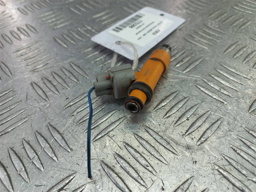 форсунка топливная SUZUKI JIMNY 1.3 MT (85 л.с.)Jimny  III рестайлинг (2005—2012) Внедорожник 1571086G00, 630 рублей, Москва