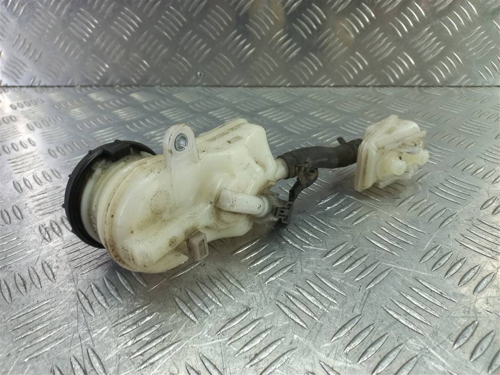 бачок тормозной HONDA CR-V 2.0 AT (150 л.с.)CR-V  IV (2011—2015) Внедорожник 46661T1EE00, 3850 рублей, Москва