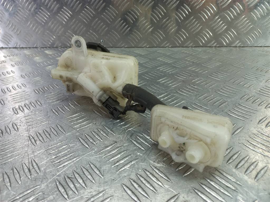 бачок тормозной HONDA CR-V 2.0 AT (150 л.с.)CR-V  IV (2011—2015) Внедорожник 46661T1EE00, 3850 рублей, Москва