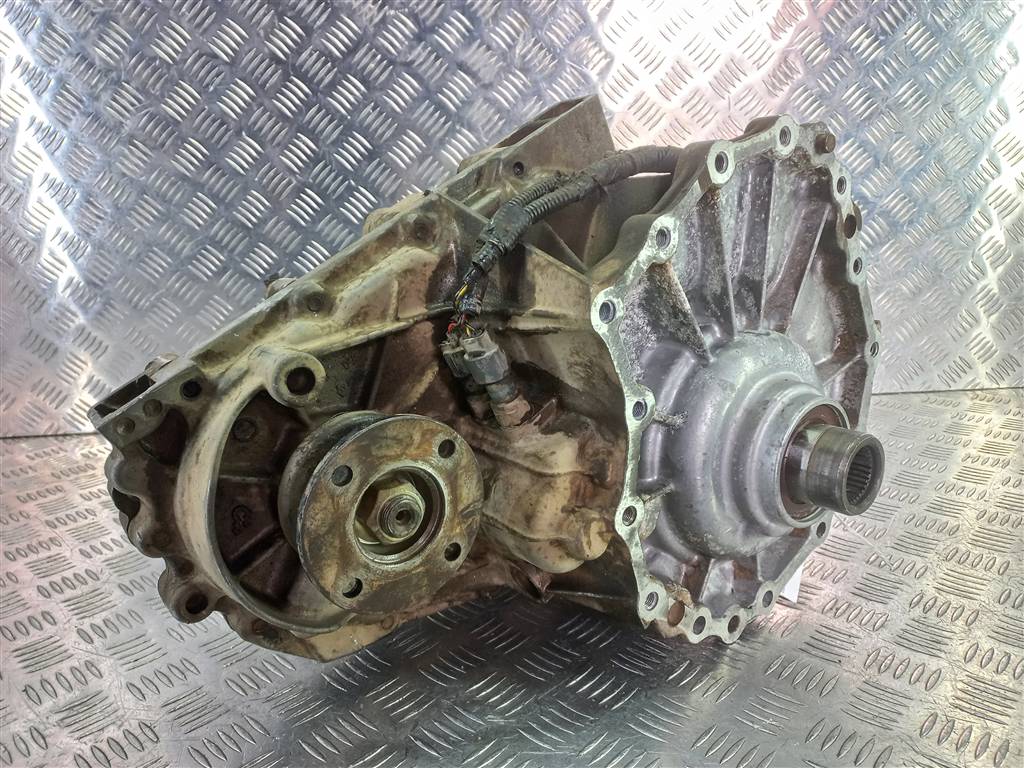 кпп раздаточная (раздатка) NISSAN NAVARA  33100EA30D, 11900 рублей, Москва