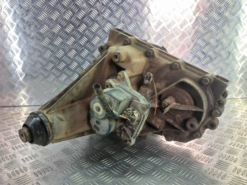 кпп раздаточная (раздатка) NISSAN NAVARA  33100EA30D, 11900 рублей, Москва