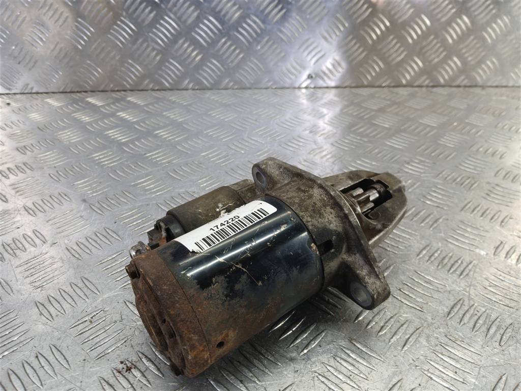 стартер MITSUBISHI COLT  MR994922, 4200 рублей, Москва