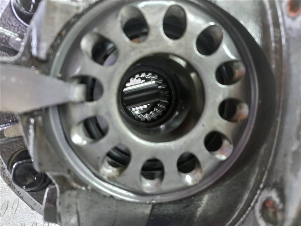 редуктор SUZUKI JIMNY 1.3 MT (85 л.с.)Jimny  III рестайлинг (2005—2012) Внедорожник 2741181A60, 22250 рублей, Москва