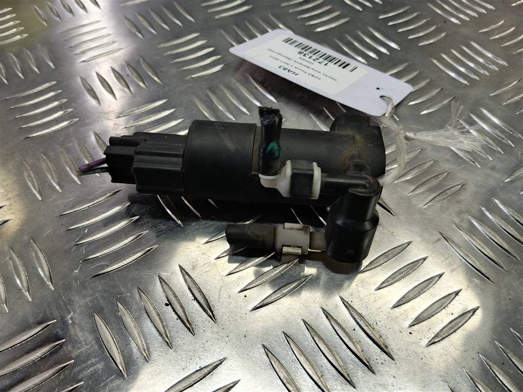 насос омывателя (моторчик) FORD Focus  2205506, 2360 рублей, Москва