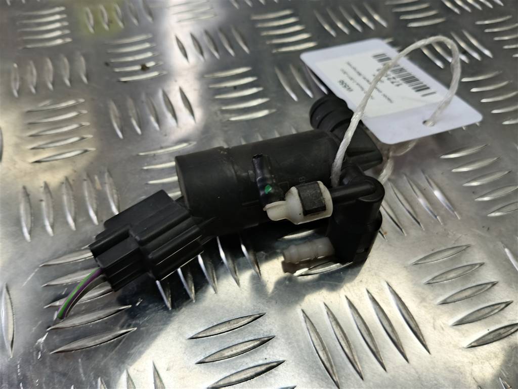 насос омывателя (моторчик) FORD Focus  2205506, 2360 рублей, Москва