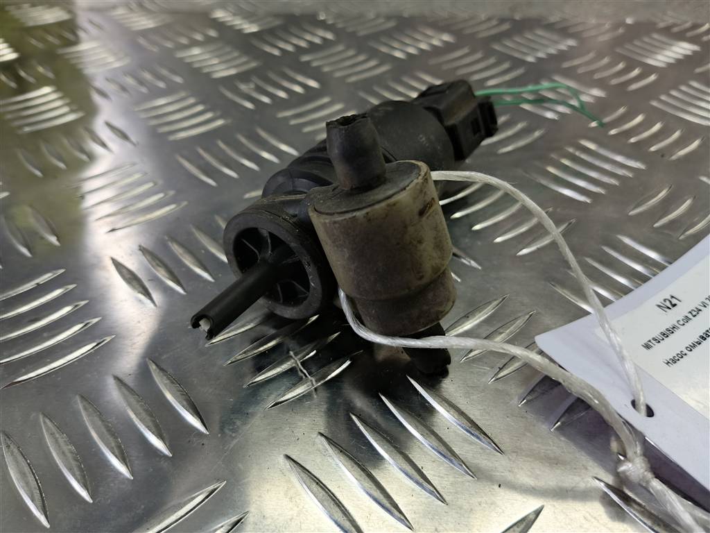 насос омывателя (моторчик) MITSUBISHI COLT  8260A021, 630 рублей, Москва