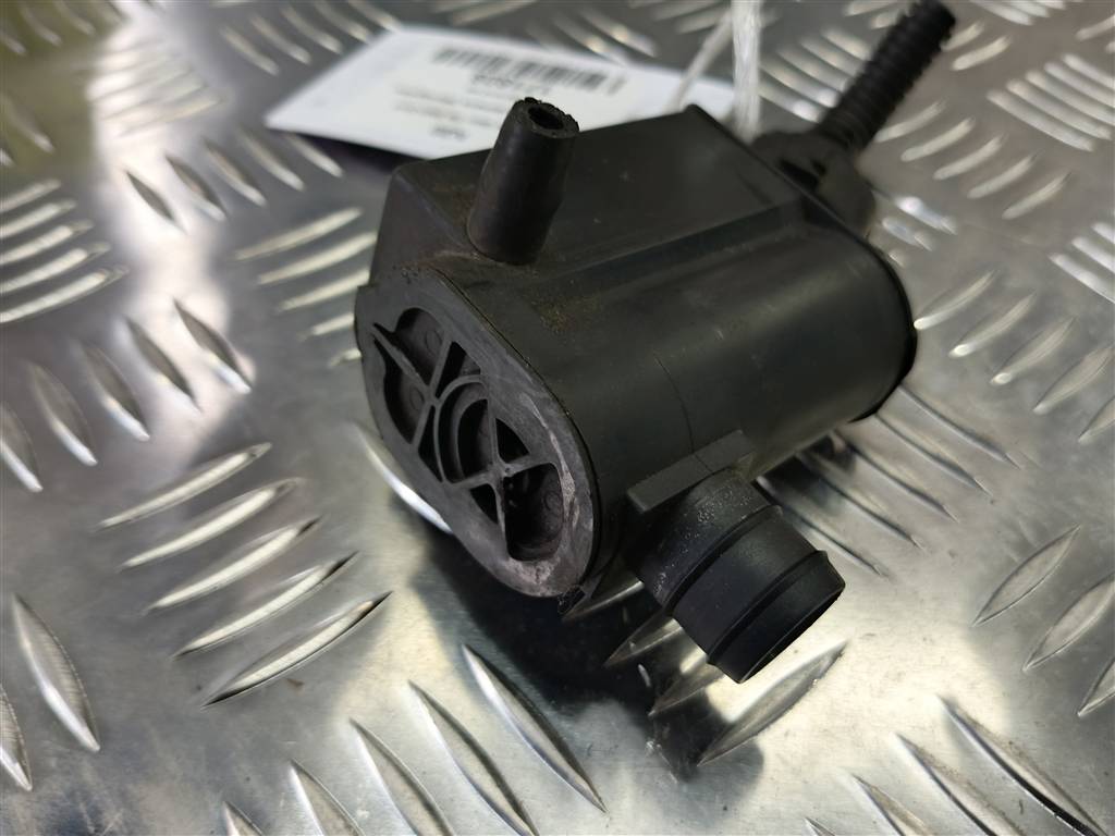 насос омывателя (моторчик) Hyundai GETZ 1.6 MT (105 л.с.)Getz  I рестайлинг (2005—2011) Хетчбэк 98510-1C100, 1440 рублей, Москва