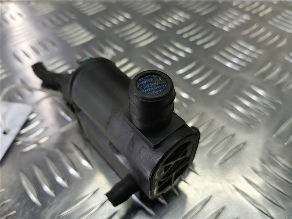 насос омывателя (моторчик) Hyundai GETZ 1.4 AT (97 л.с.)Getz  I рестайлинг (2005—2011) Хетчбэк 98510-1C100, 1440 рублей, Москва