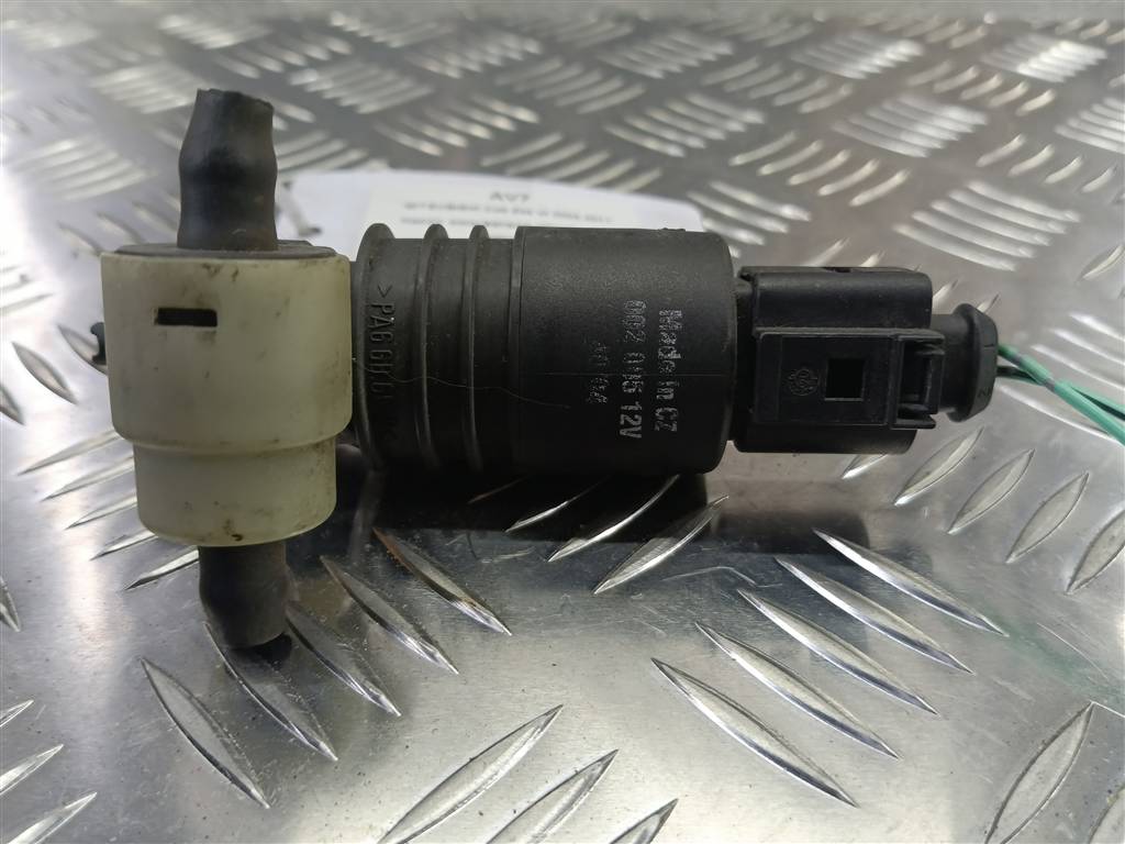 насос омывателя (моторчик) MITSUBISHI COLT  8260A021, 630 рублей, Москва