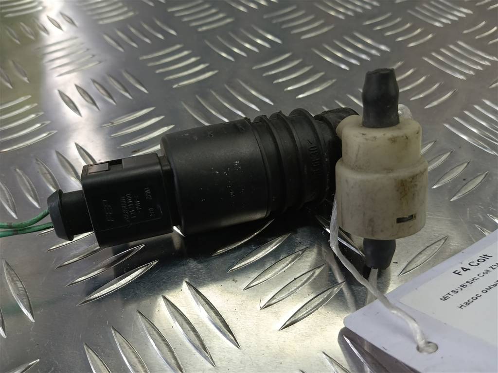 насос омывателя (моторчик) MITSUBISHI COLT  8260A021, 630 рублей, Москва