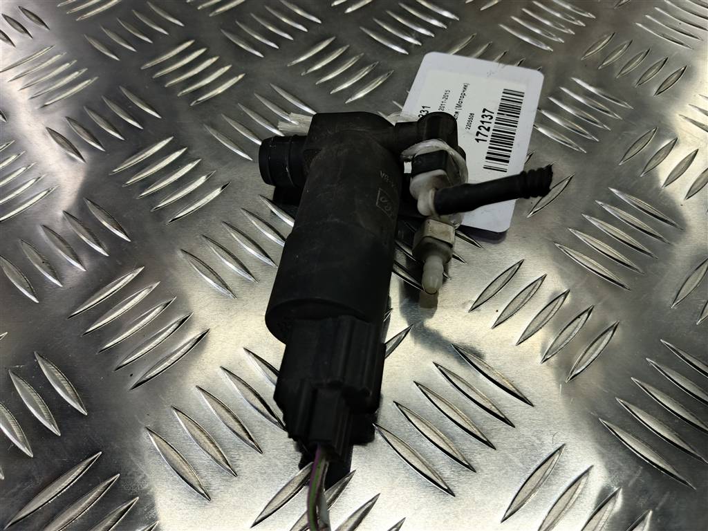 насос омывателя (моторчик) FORD Focus  2205506, 2360 рублей, Москва