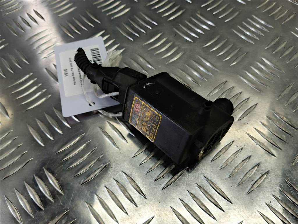 насос омывателя (моторчик) Hyundai GETZ 1.4 AT (97 л.с.)Getz  I рестайлинг (2005—2011) Хетчбэк 98510-1C100, 1440 рублей, Москва