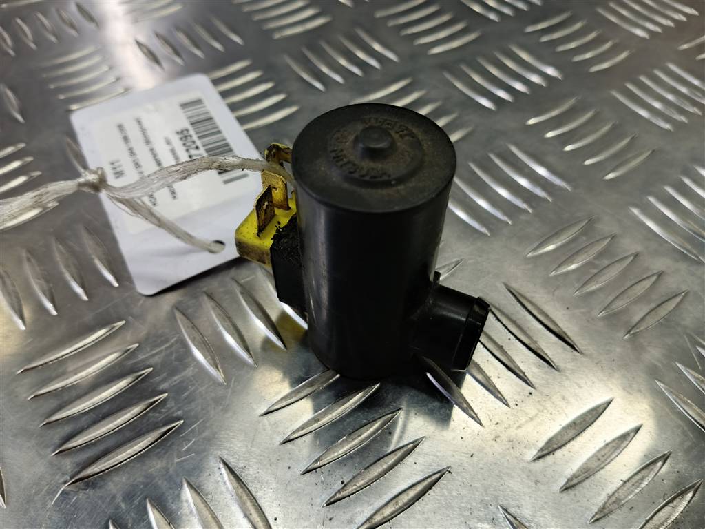 насос омывателя (моторчик) HONDA HR-V 1.6 CVT (105 л.с.)HR-V  GH рестайлинг (2001—2006) Внедорожник 76806-SL0-E01, 1780 рублей, Москва