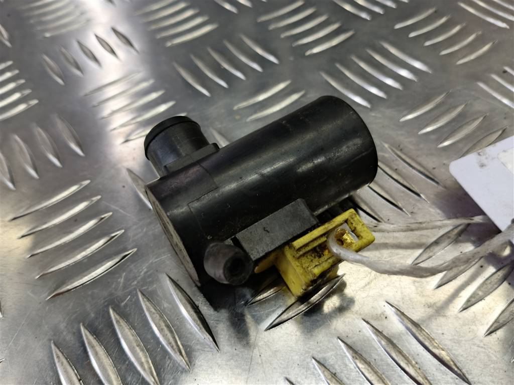 насос омывателя (моторчик) HONDA HR-V 1.6 CVT (105 л.с.)HR-V  GH рестайлинг (2001—2006) Внедорожник 76806-SL0-E01, 1780 рублей, Москва