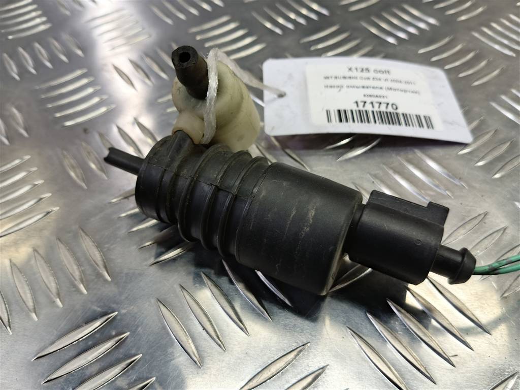 насос омывателя (моторчик) MITSUBISHI COLT  8260A021, 630 рублей, Москва