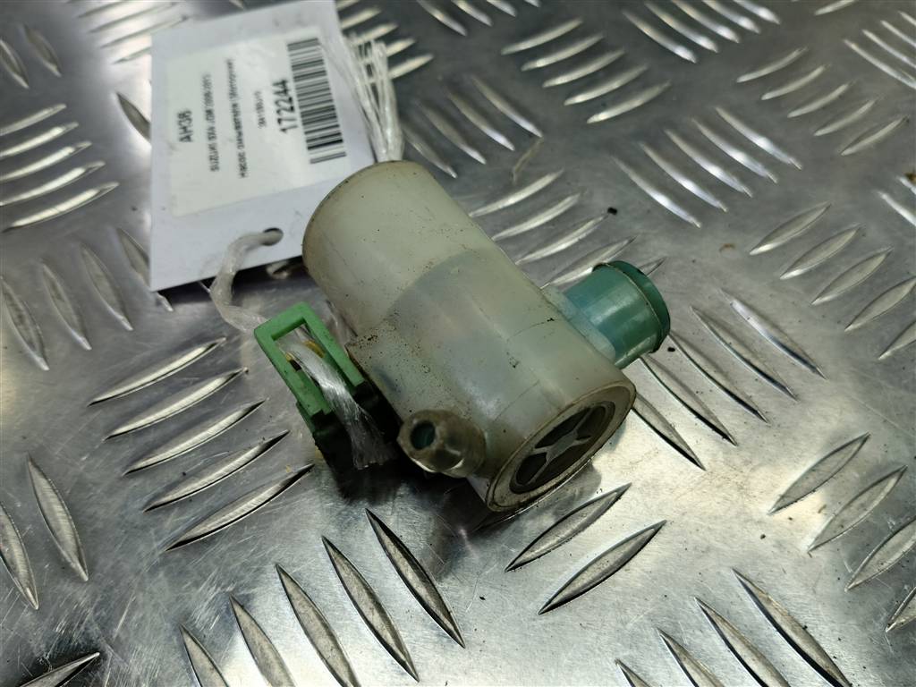 насос омывателя (моторчик) SUZUKI SX4 1.6 MT (125 л.с.)Swift  III (2004—2011) Хетчбэк 3841080J10, 2130 рублей, Москва