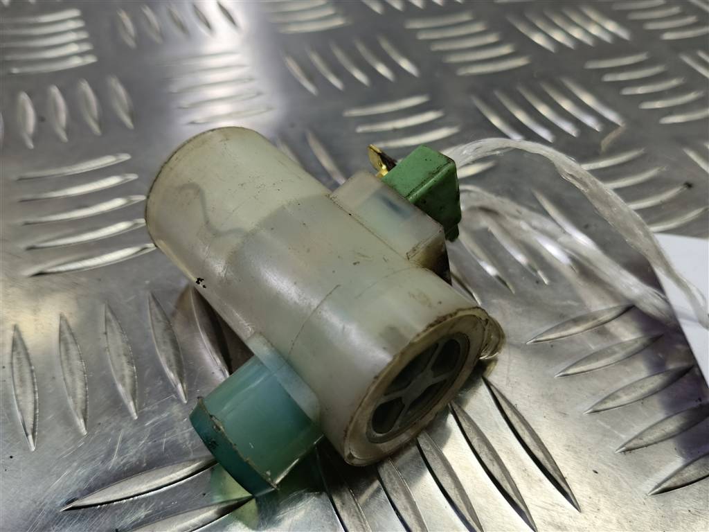 насос омывателя (моторчик) SUZUKI SX4 1.6 MT (125 л.с.)Swift  III (2004—2011) Хетчбэк 3841080J10, 2130 рублей, Москва