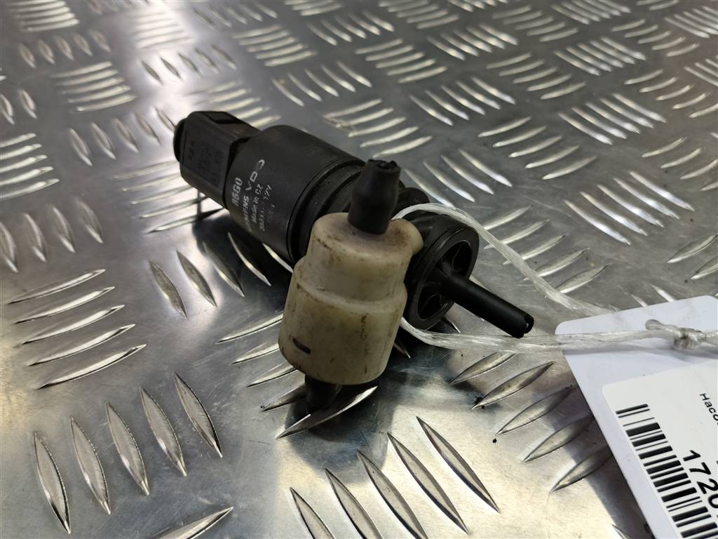 насос омывателя (моторчик) SUZUKI IGNIS 1.5 MT (99 л.с.)Ignis  II (2003—2008) Хетчбэк 3841086G00, 980 рублей, Москва