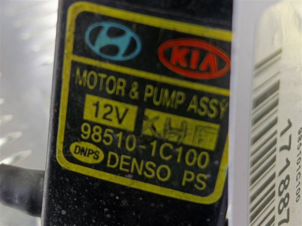 насос омывателя (моторчик) Hyundai GETZ 1.6 MT (105 л.с.)Getz  I рестайлинг (2005—2011) Хетчбэк 98510-1C100, 1440 рублей, Москва