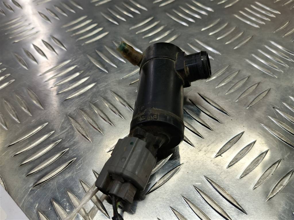 насос омывателя (моторчик) MITSUBISHI L200   8260A008, 1780 рублей, Москва