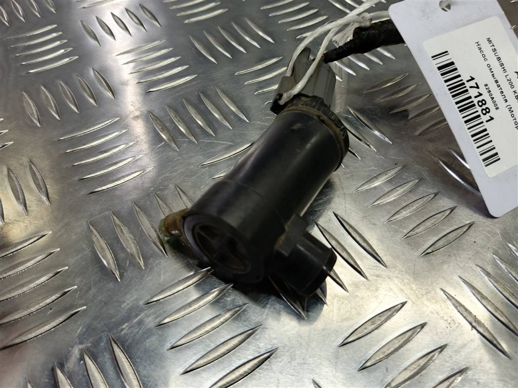 насос омывателя (моторчик) MITSUBISHI L200   8260A008, 1780 рублей, Москва