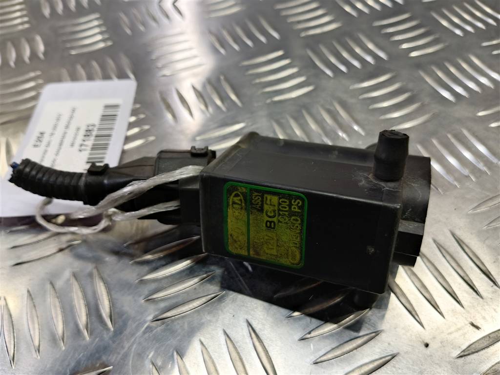 насос омывателя (моторчик) Hyundai GETZ 1.1 MT (66 л.с.)Getz  I рестайлинг (2005—2011) Хетчбэк 98510-1C100, 1440 рублей, Москва