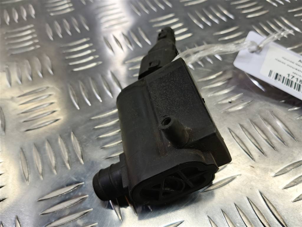 насос омывателя (моторчик) Hyundai GETZ 1.3 AT (85 л.с.)Getz  I (2002—2005) Хетчбэк 98510-1C100, 1440 рублей, Москва