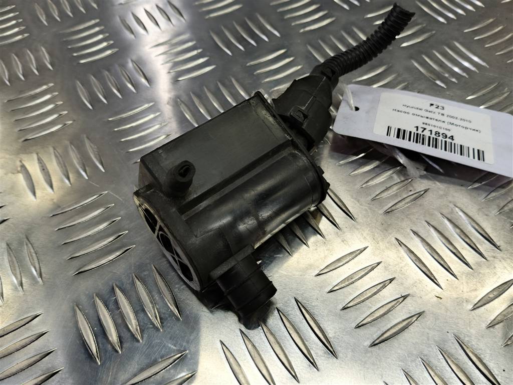 насос омывателя (моторчик) Hyundai GETZ 1.1 MT (66 л.с.)Getz  I рестайлинг (2005—2011) Хетчбэк 98510-1C100, 1440 рублей, Москва