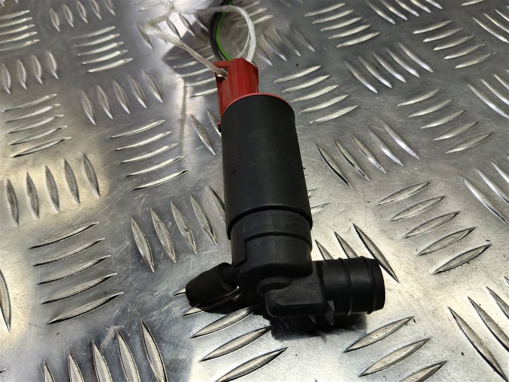 насос омывателя (моторчик) LAND ROVER FREELANDER  DMC100540, 630 рублей, Москва