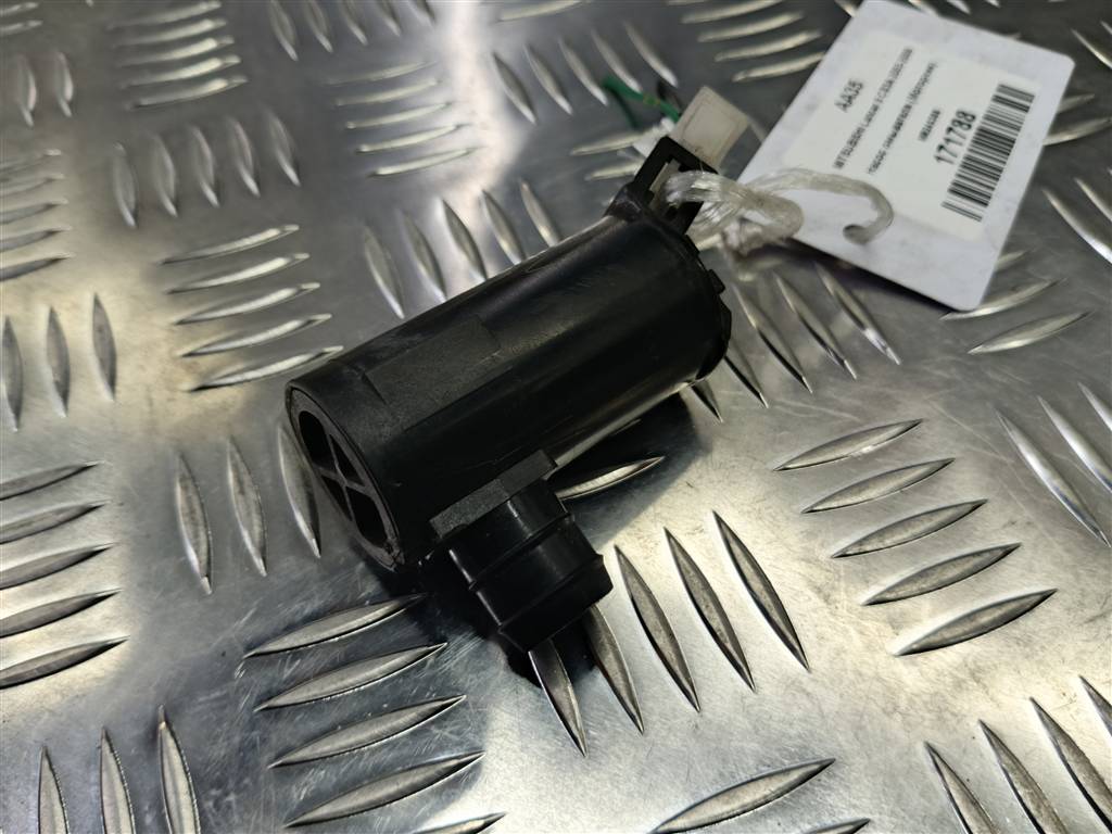 насос омывателя (моторчик) MITSUBISHI LANCER  MR245368, 860 рублей, Москва